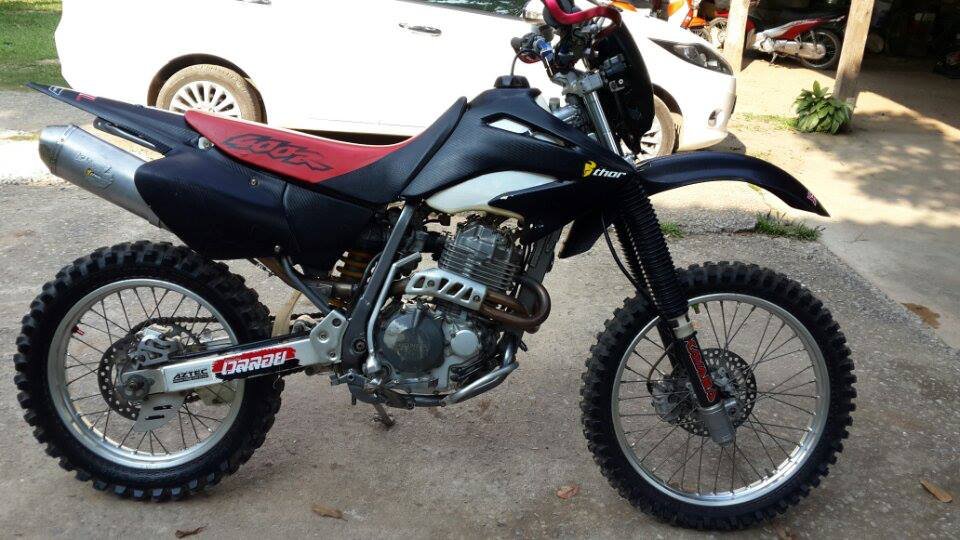 Honda XR 400 кафе рейсер