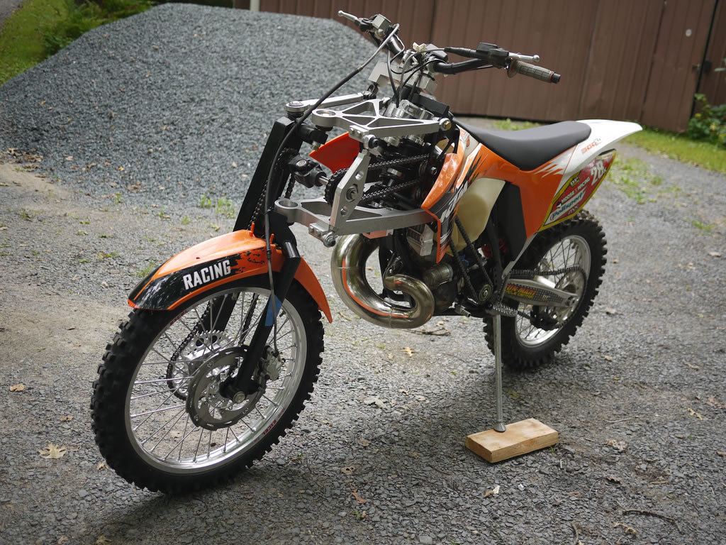 ktm-awd-lf.jpg