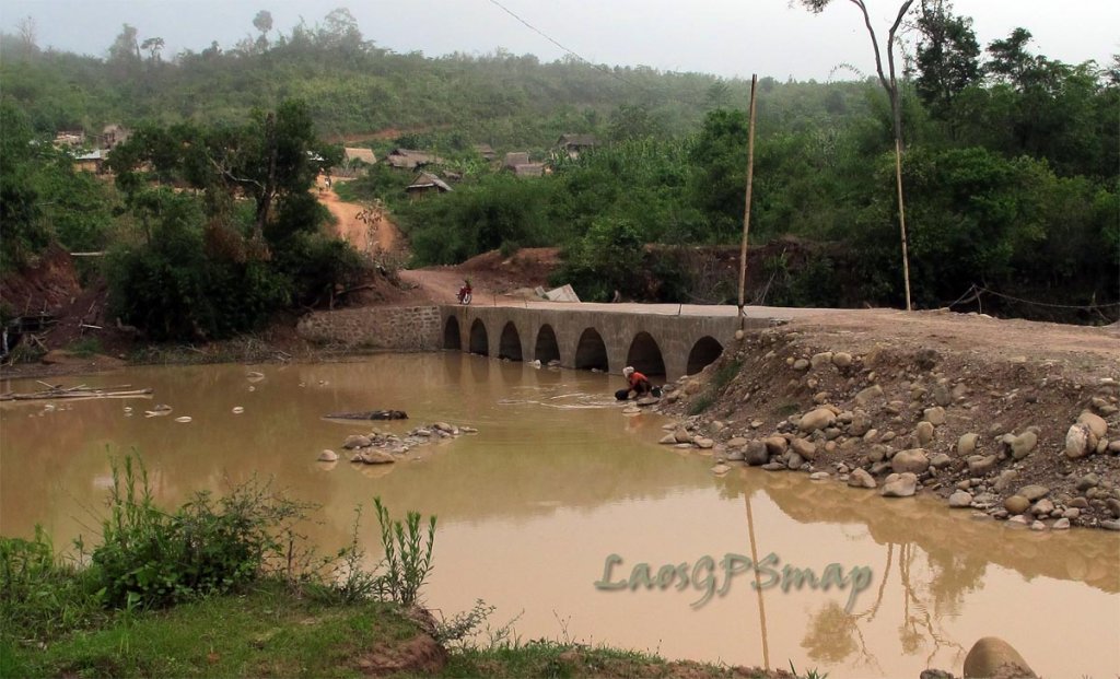 bridge-crossing.jpg