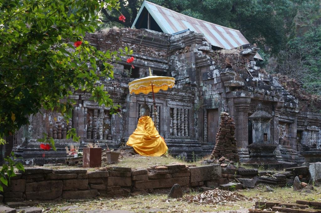 Le_«_temple_de_la_montagne_»Site_de_Vat_Phou_Champassak,_Laos_(2).jpg